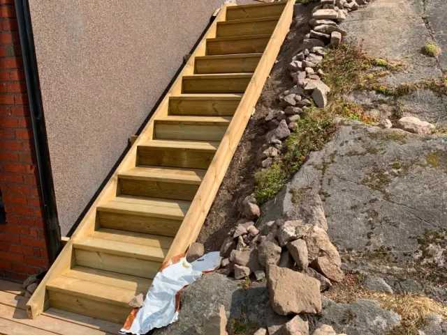 Hantverksarbete av Din Hemmafixare
